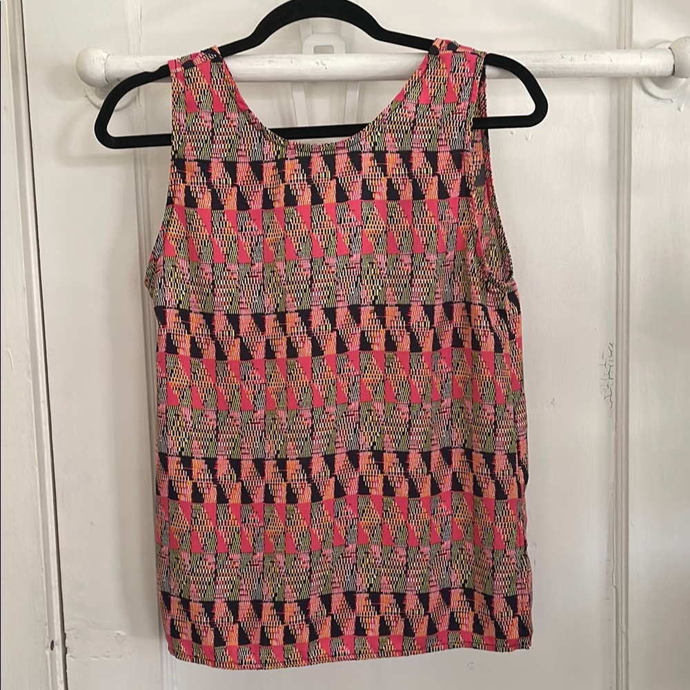 Vibrant Sleeveless Geometric Top